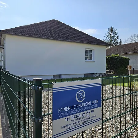 7010 Haus Lotti בית נופש *