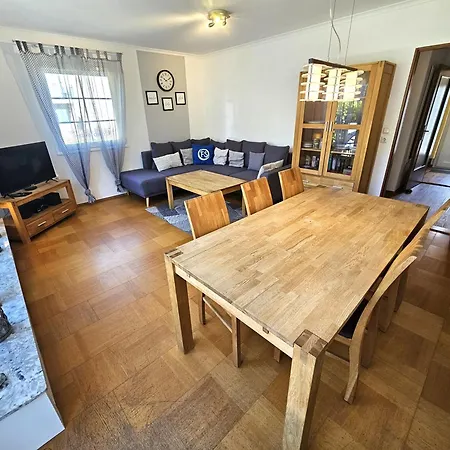 7010 Haus Lotti Дом отдыха *