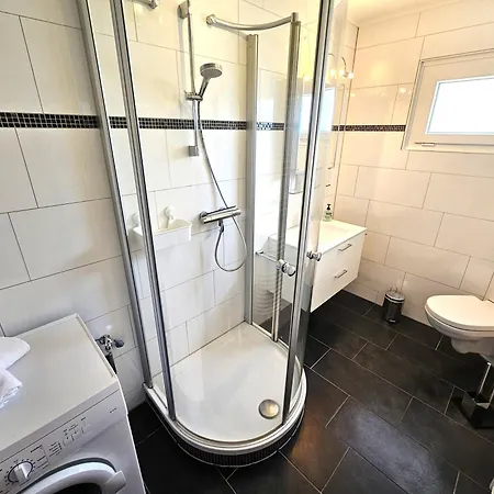 7010 Haus Lotti
